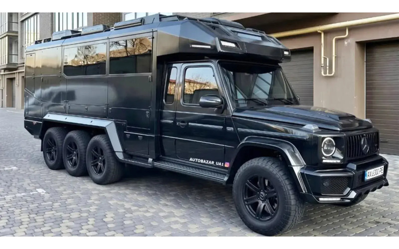 Редкий Mercedes-AMG G63 превращен в вымышленный автодом для продажи