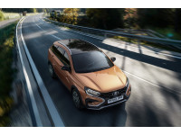 Российская Lada Vesta теперь полноприводная и гибридная