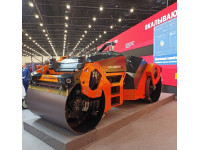 Российский беспилотник укладывает асфальт: инновация в дорожном строительстве