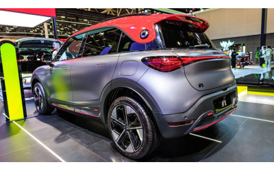 Smart готовится к дебюту новых компактных автомобилей