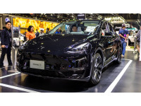 Tesla раскрыла в Индии новую Model Y L с шестью посадочными местами