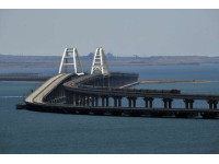 Транспорт на Крымском мосту: временное перекрытие движения