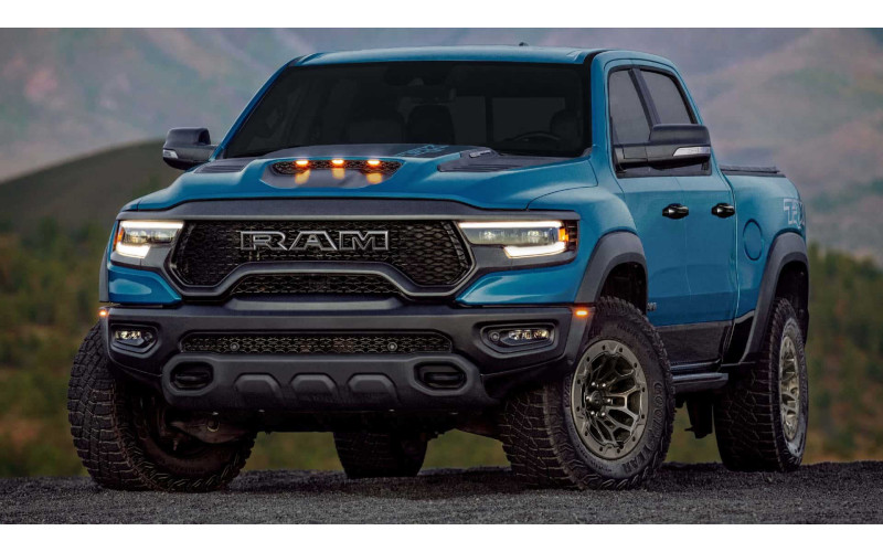 Взрывной рост популярности американских пикапов в России