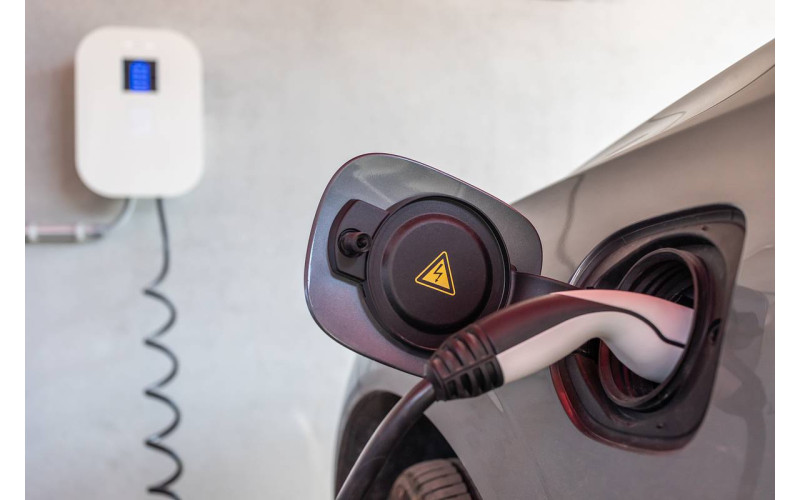 Жители Дальнего Востока штурмуют рынок электромобилей