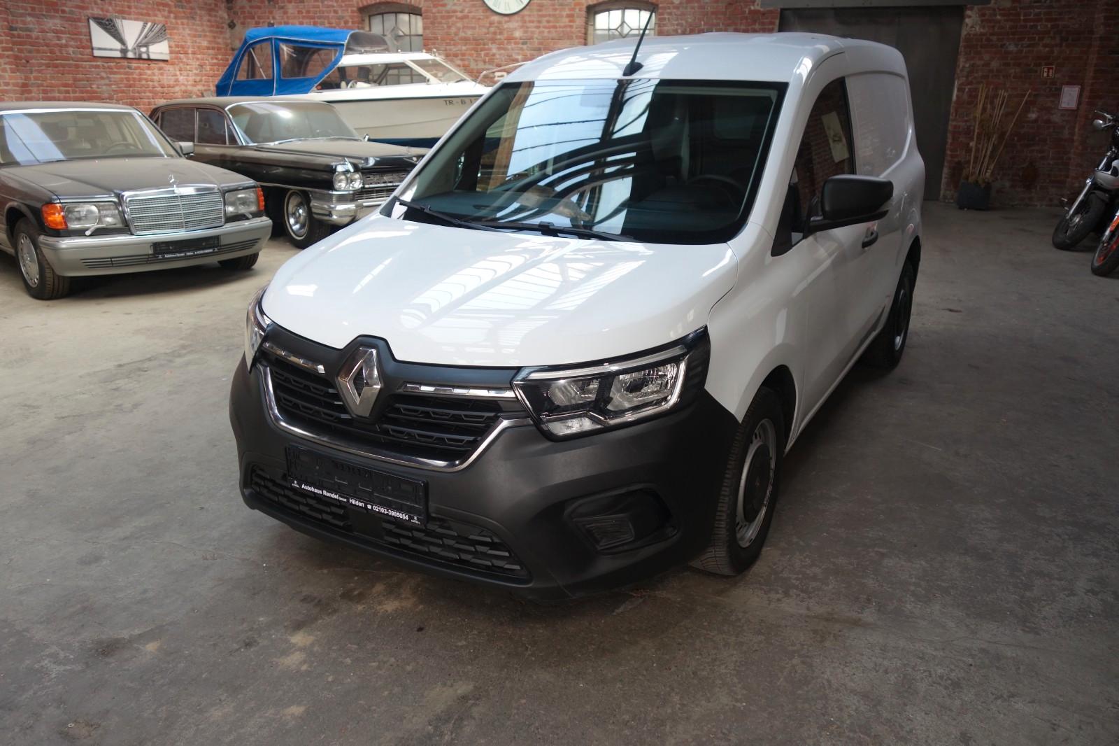 Renault Kangoo, 2022, МКПП, пробег 28802 км