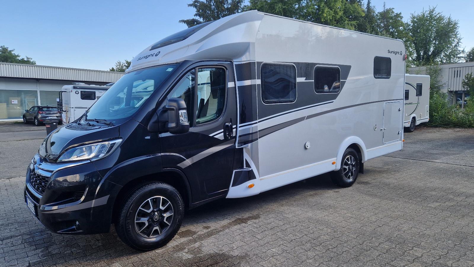 Автодом Sunlight T67S, 2022, МКПП, пробег 62500 км