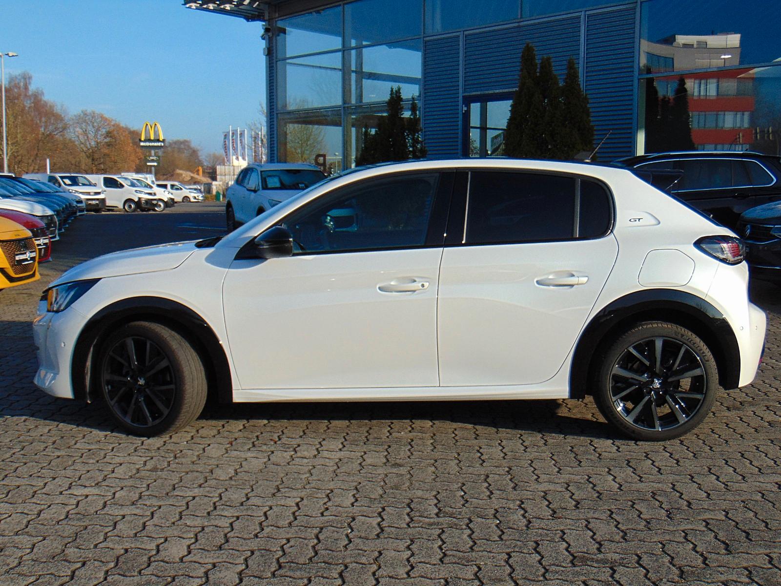 Peugeot 208, 2021, АКПП, пробег 34075 км