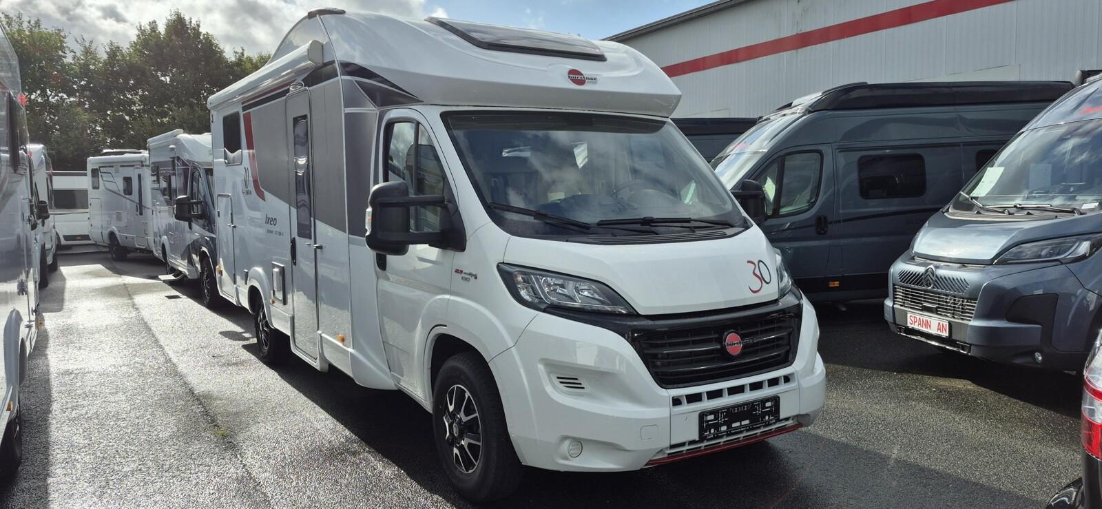 Автодом Bürstner Ixeo, 2017, МКПП, пробег 52000 км