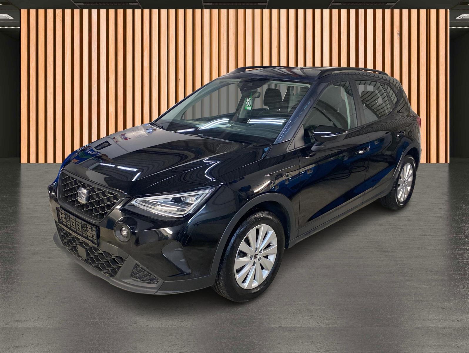 Seat Arona, 2022, МКПП, пробег 43354 км