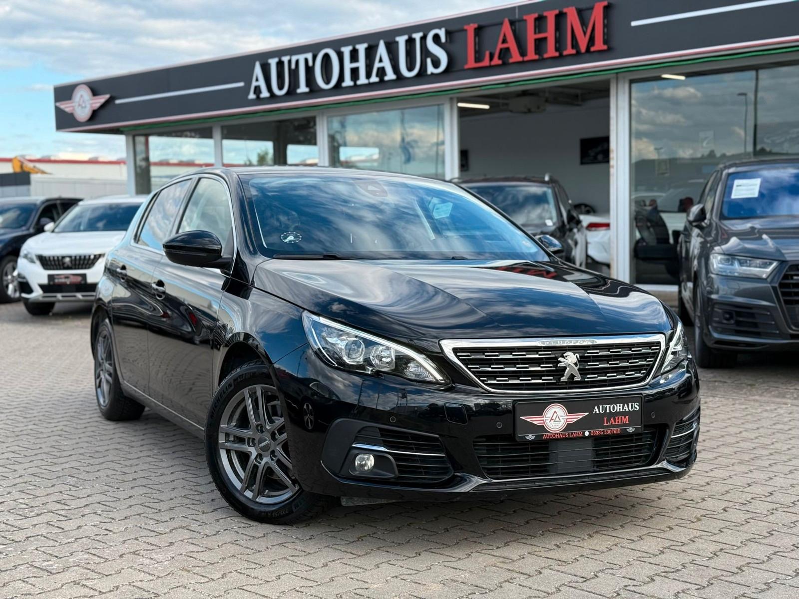 Peugeot 308, 2021, МКПП, пробег 72000 км
