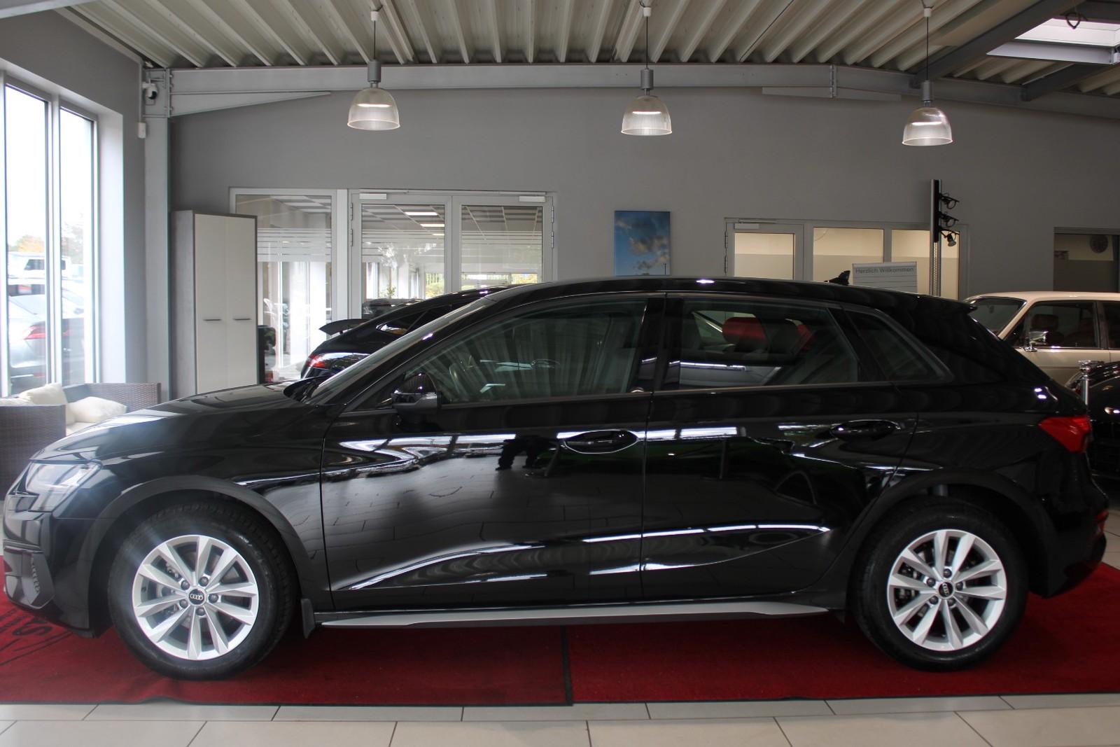 Audi A3, 2022, МКПП, пробег 45290 км