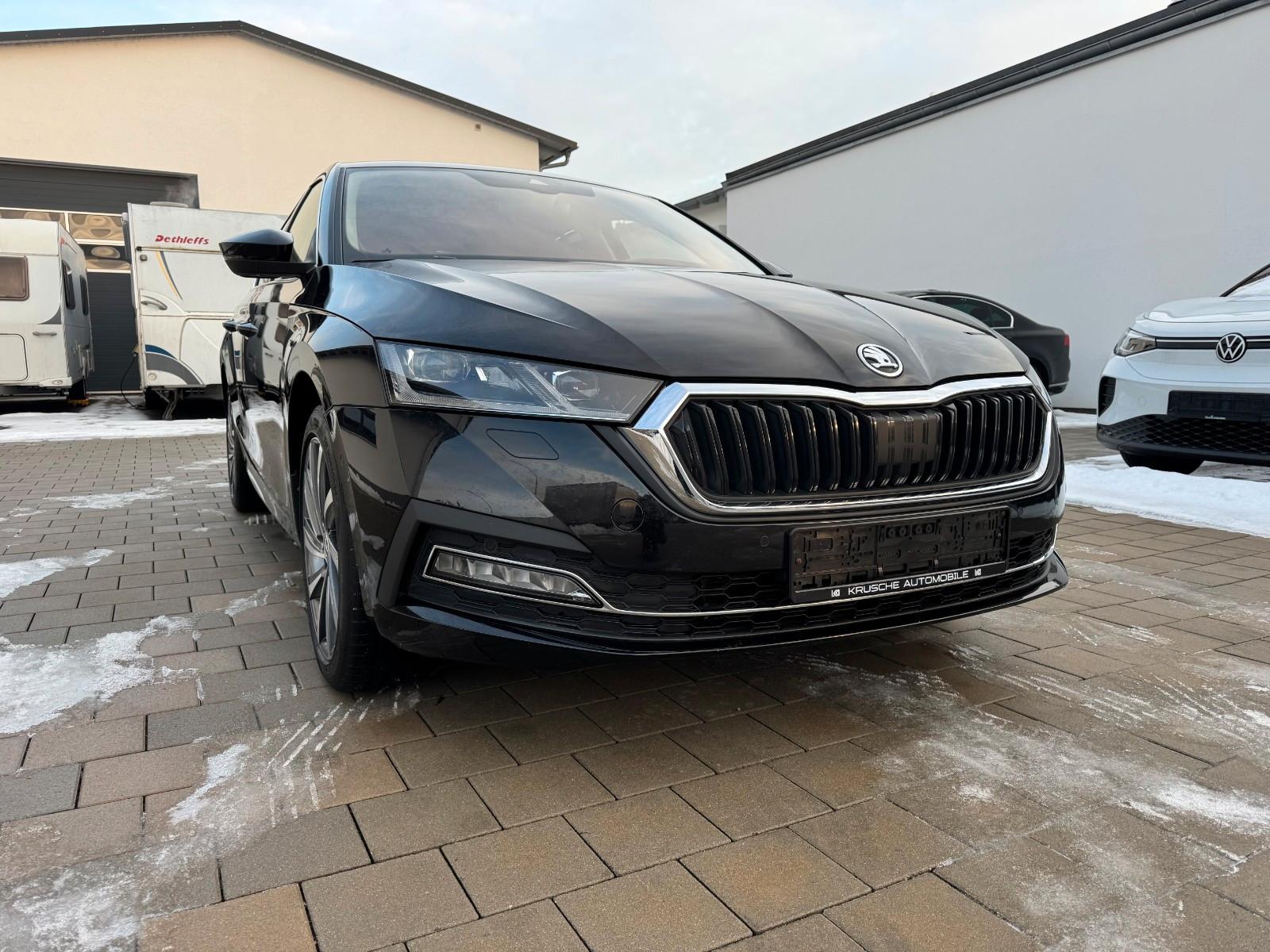 Skoda Octavia, 2022, АКПП, пробег 62830 км