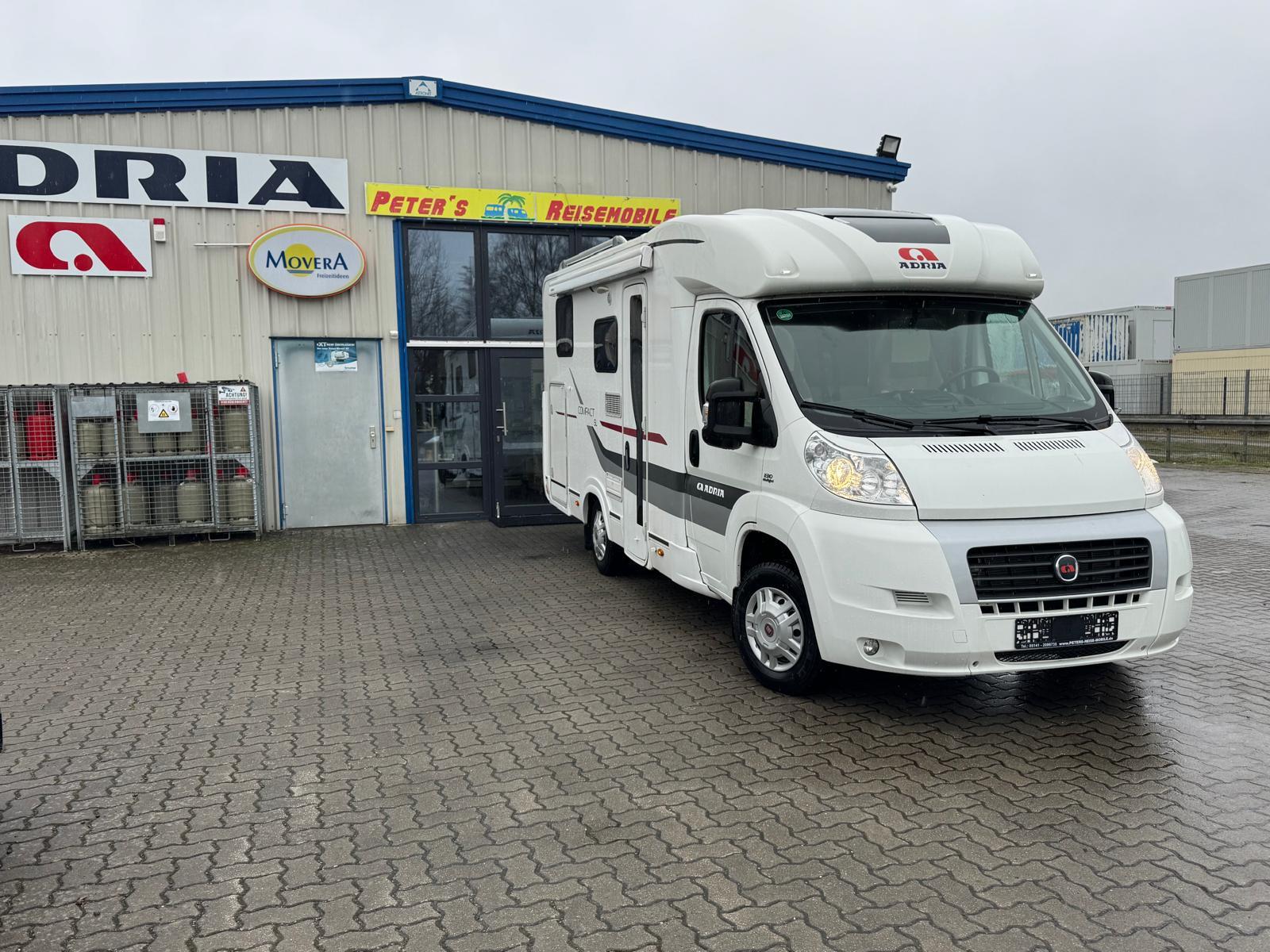 Автодом Adria Compact, 2013, МКПП, пробег 18870 км