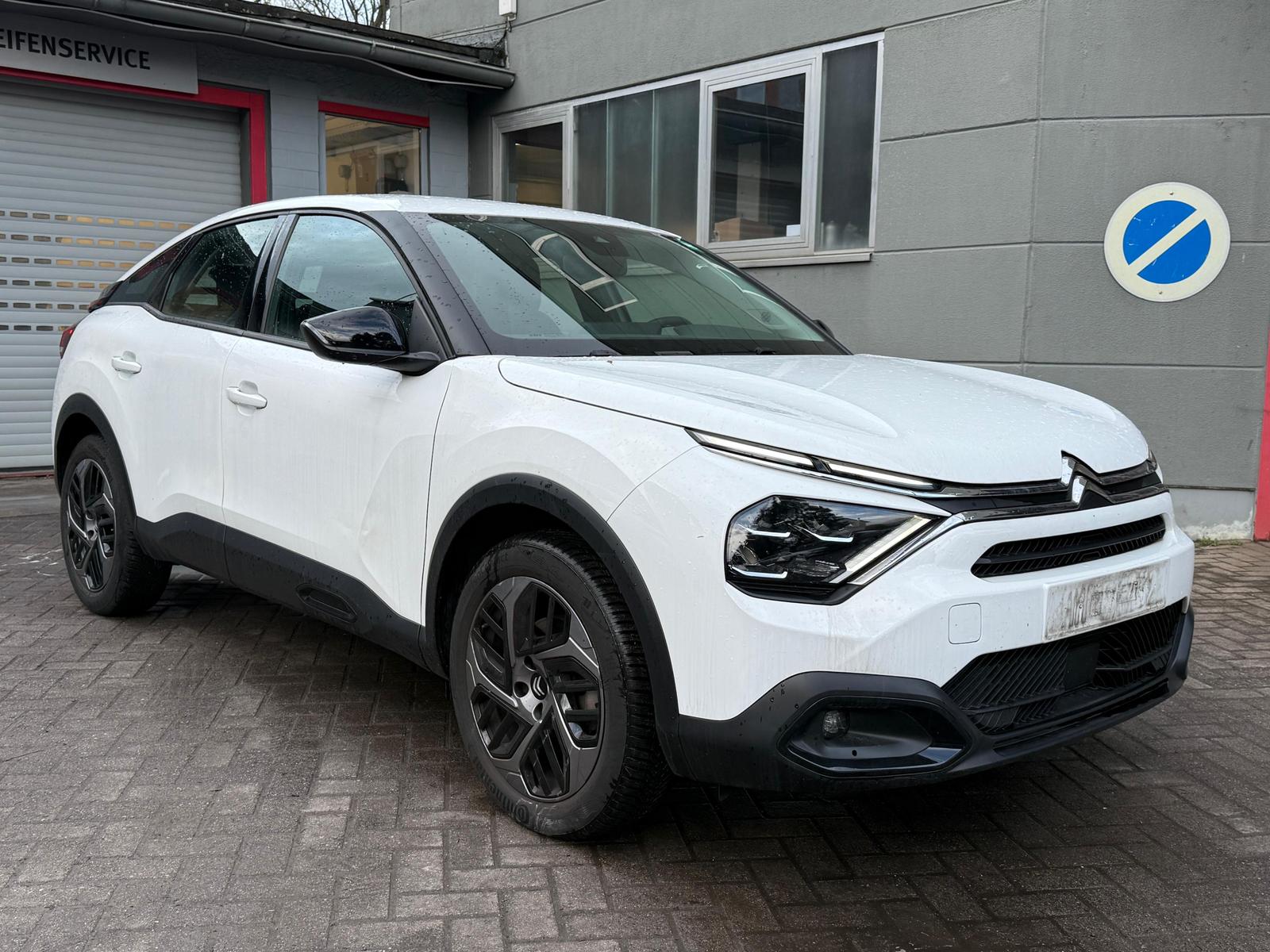 Citroën C4, 2023, АКПП, пробег 17676 км