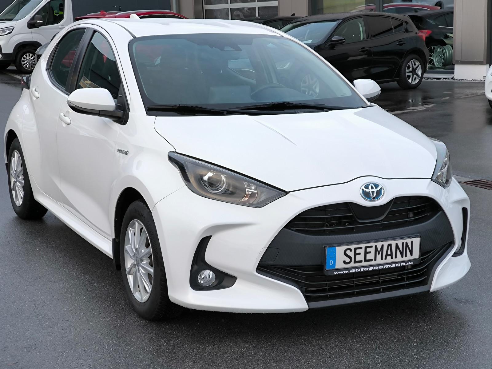 Toyota Yaris, 2020, АКПП, пробег 81000 км