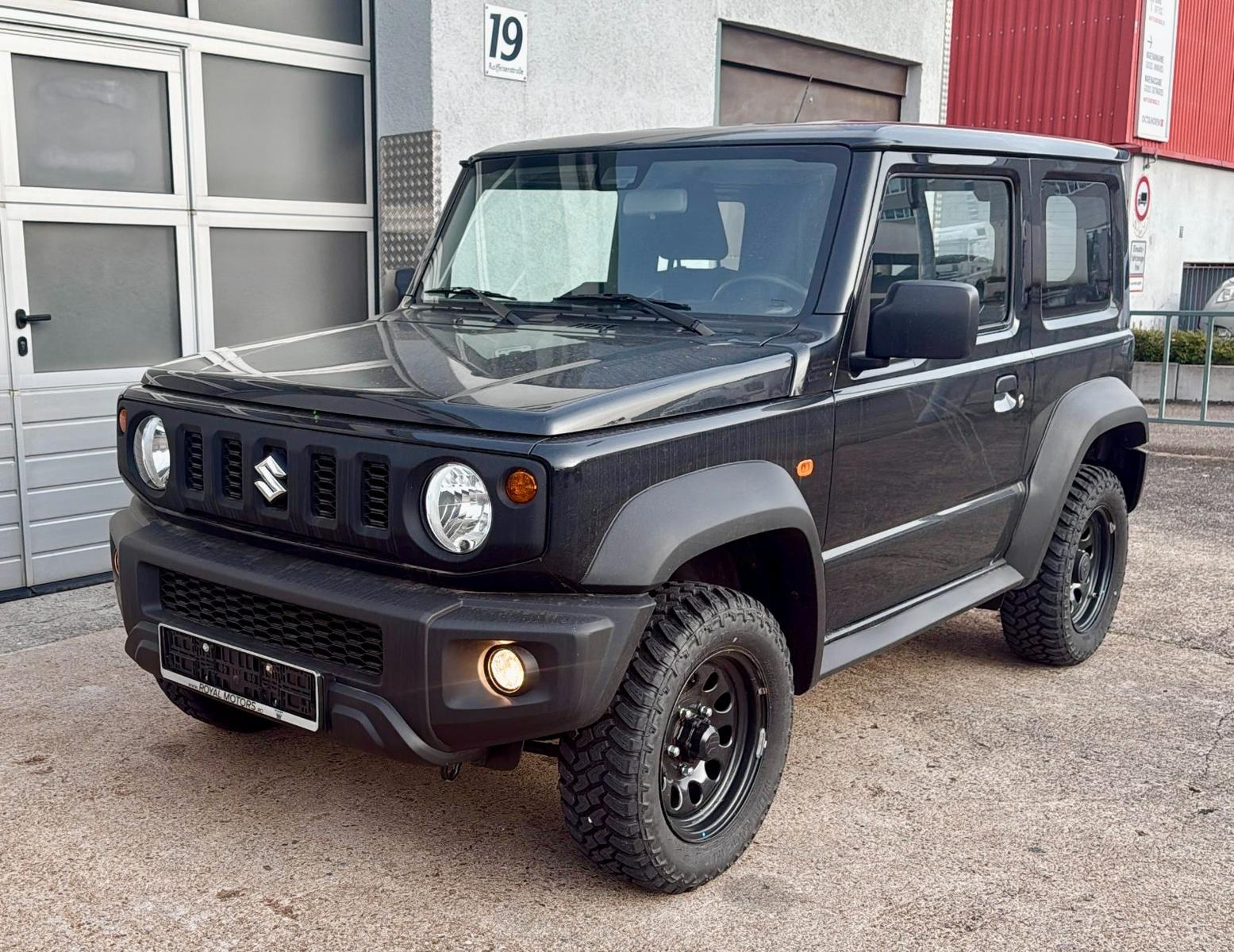 Suzuki Jimny, 2023, МКПП, пробег 49900 км