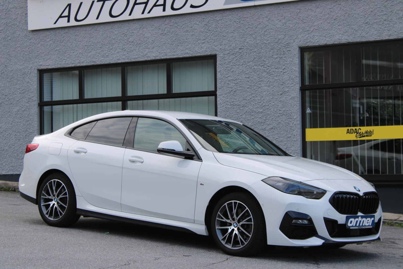 BMW 218, 2023, АКПП, пробег 32000 км