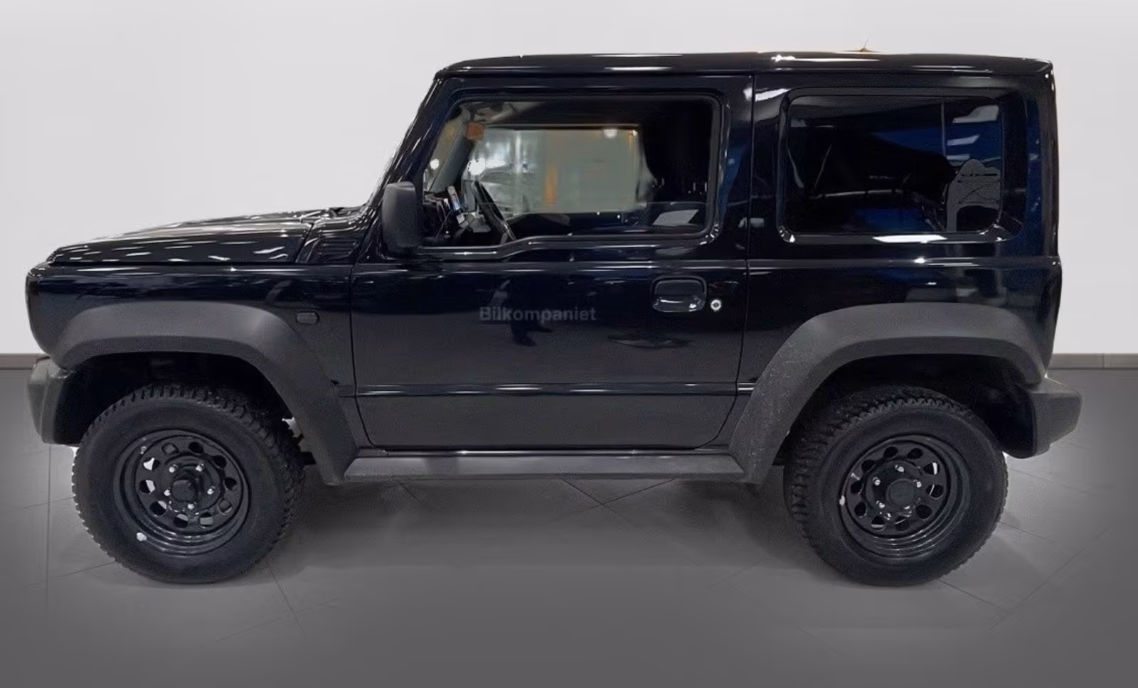 Suzuki Jimny, 2023, МКПП, пробег 23620 км