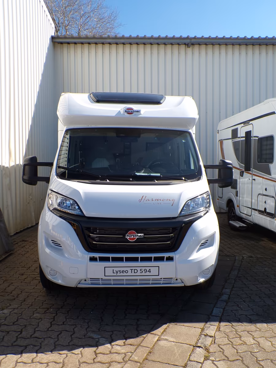 Автодом Bürstner Lyseo, 2026, МКПП, пробег 24 км
