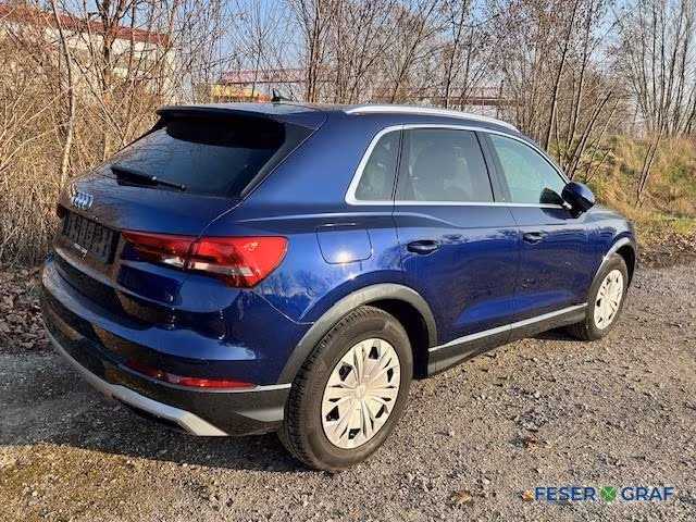Audi Q3, 2023, МКПП, пробег 28677 км