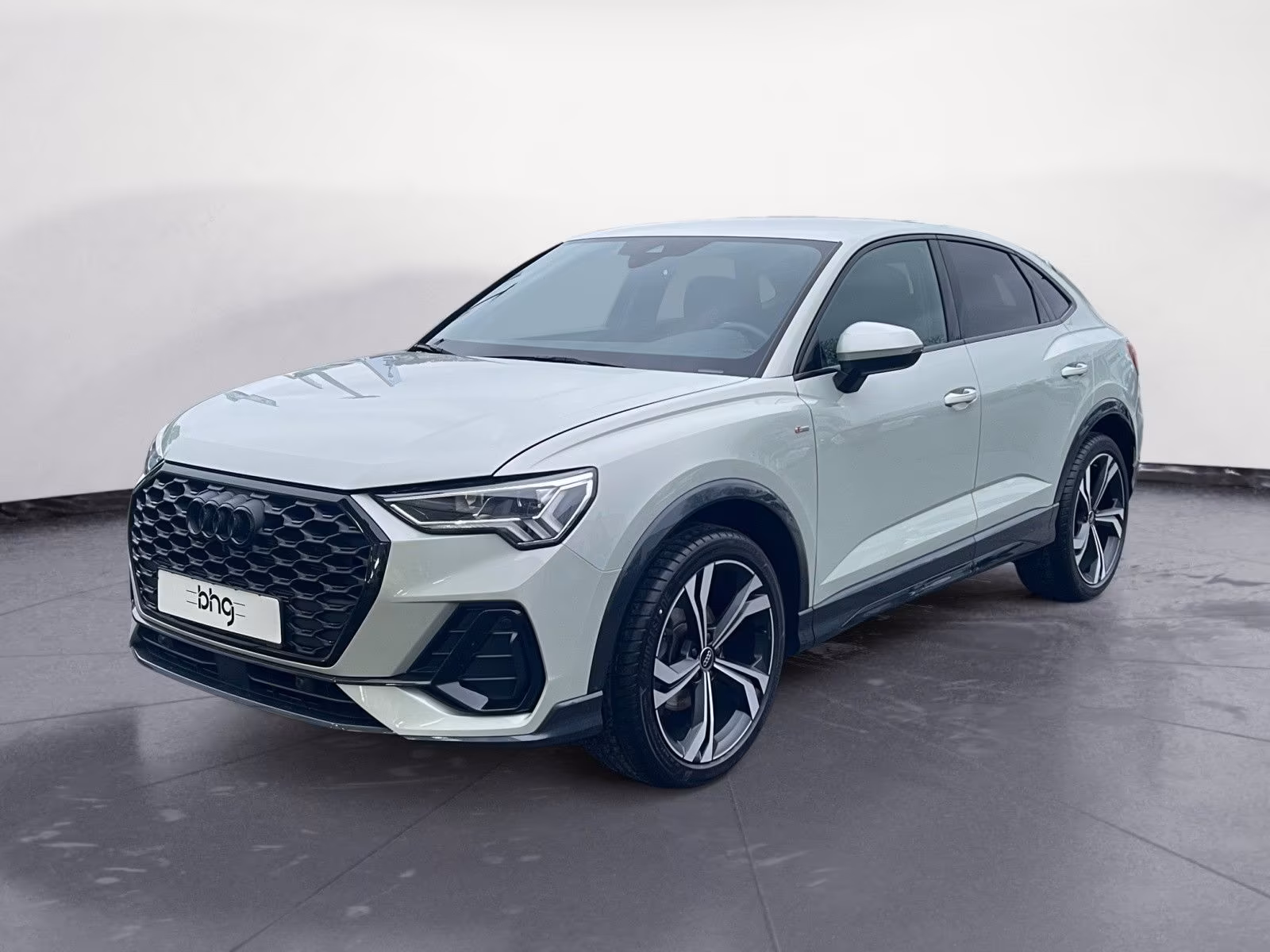 Audi Q3, 2023, АКПП, пробег 51536 км