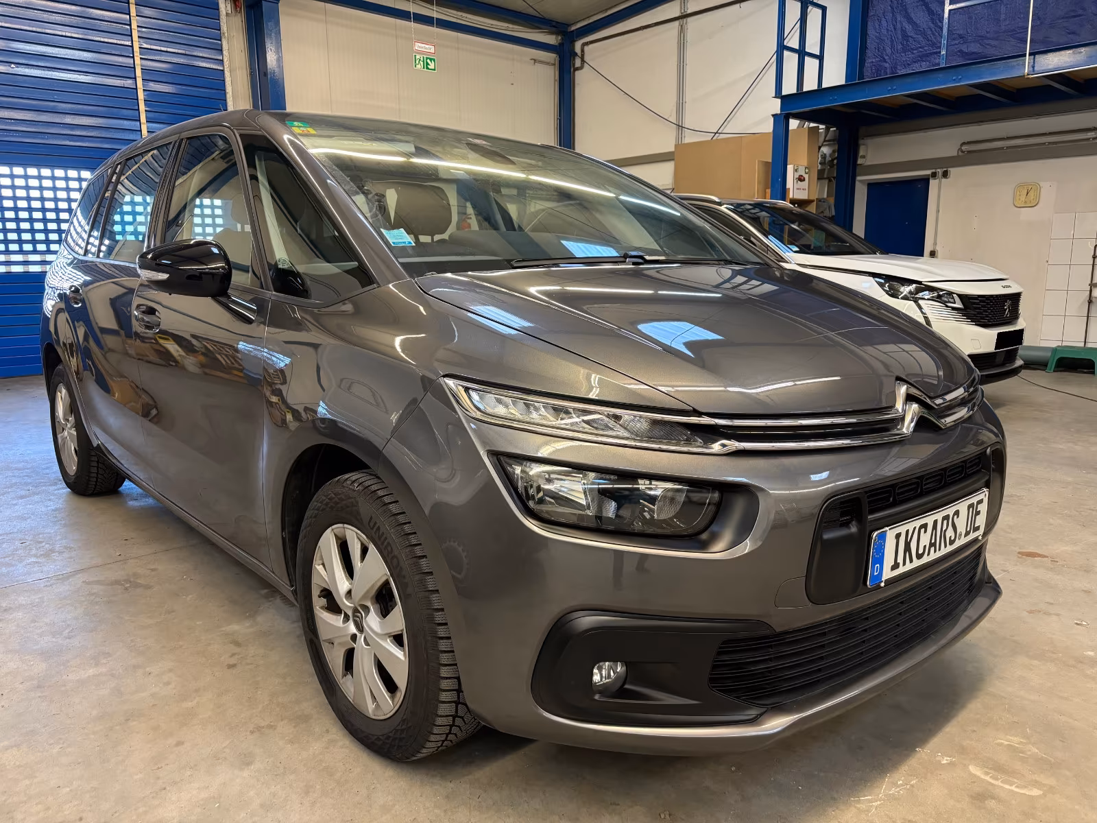 Citroën C4, 2022, АКПП, пробег 23000 км