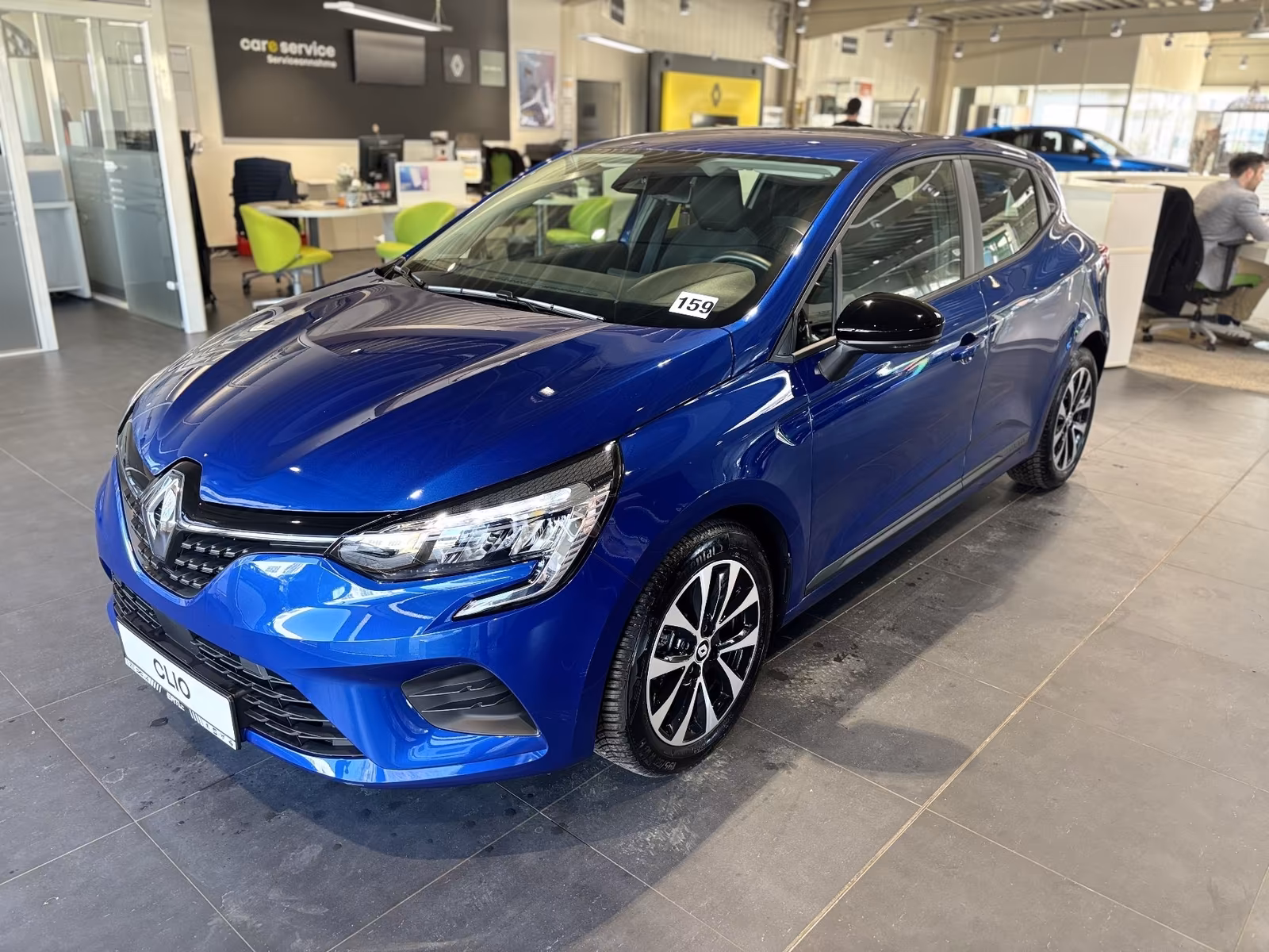 Renault Clio, 2023, МКПП, пробег 6648 км