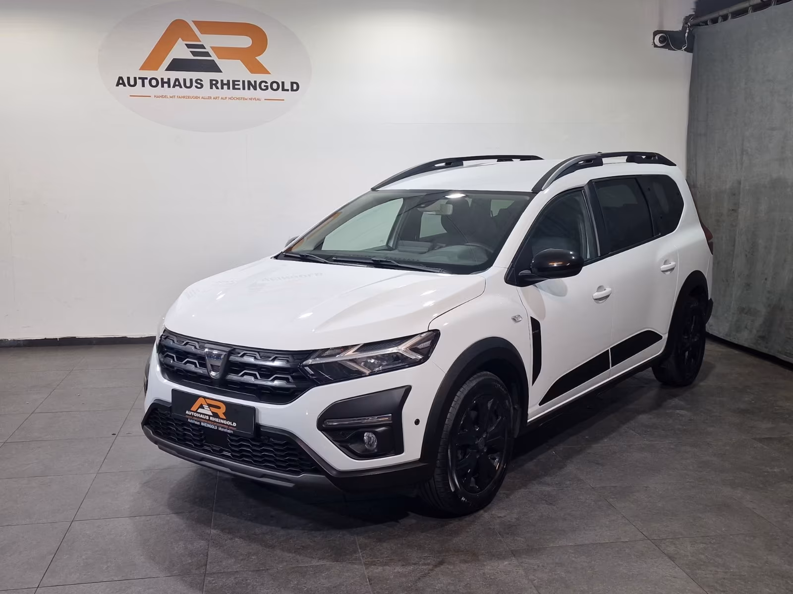 Dacia Jogger, 2022, МКПП, пробег 74000 км
