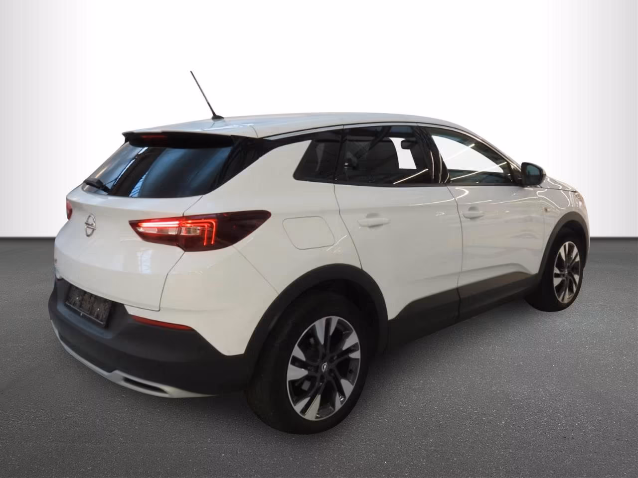 Opel Grandland, 2020, АКПП, пробег 28800 км