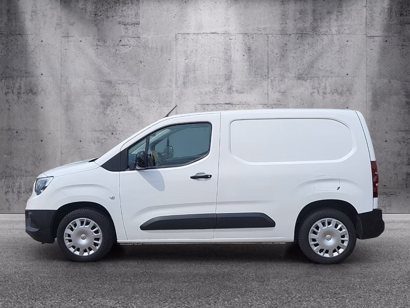 Opel Combo, 2022, МКПП, пробег 48000 км