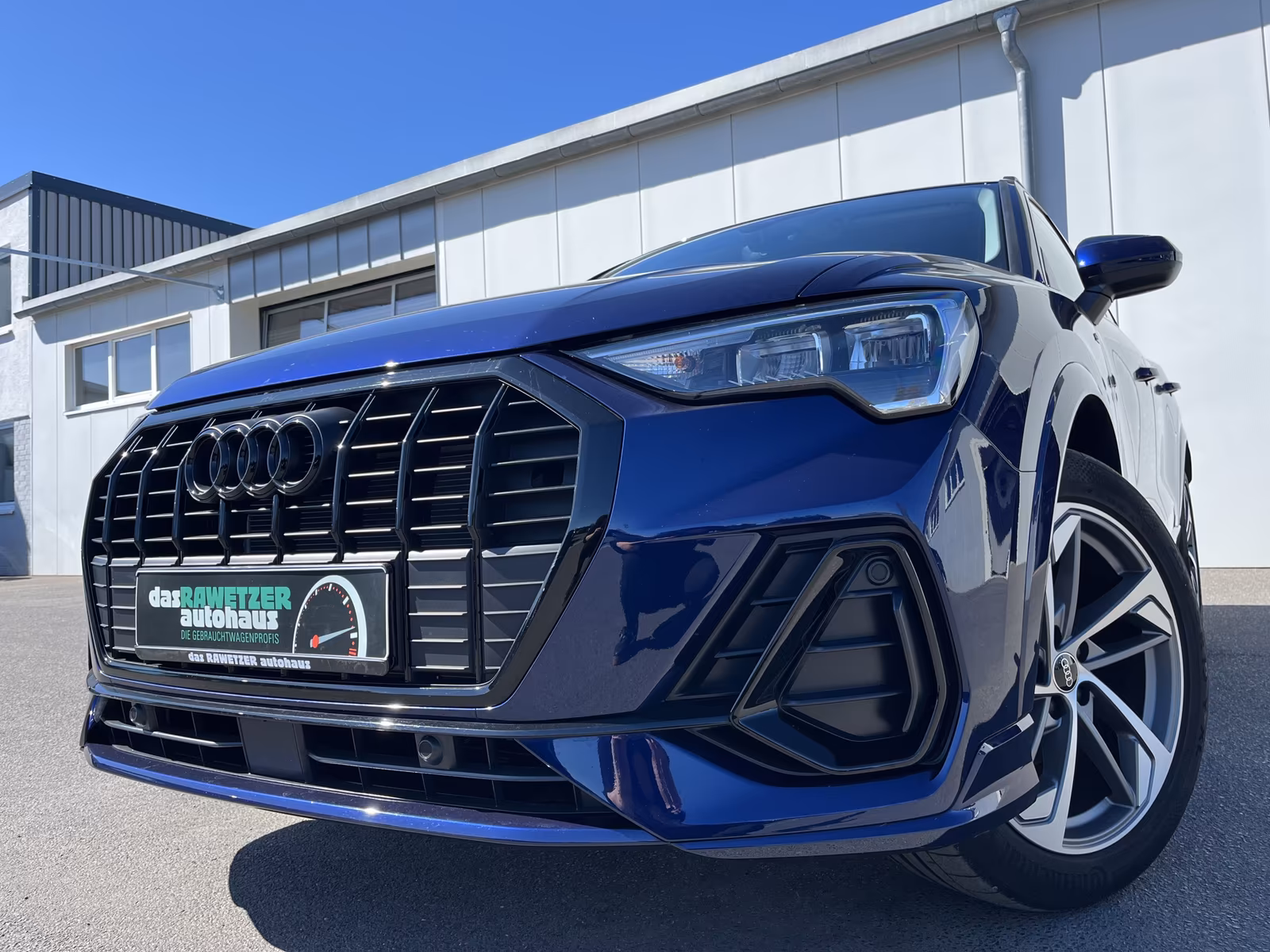 Audi Q3, 2023, АКПП, пробег 15132 км