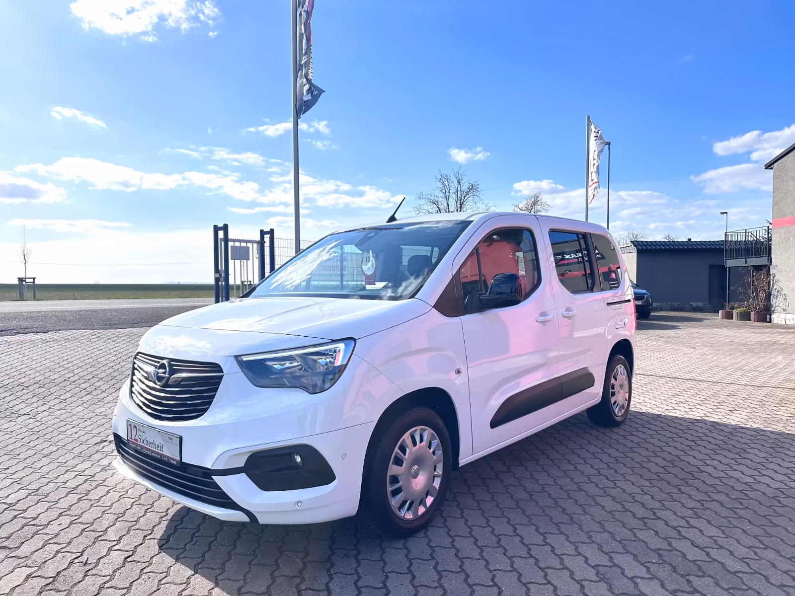 Opel Combo, 2022, МКПП, пробег 44789 км