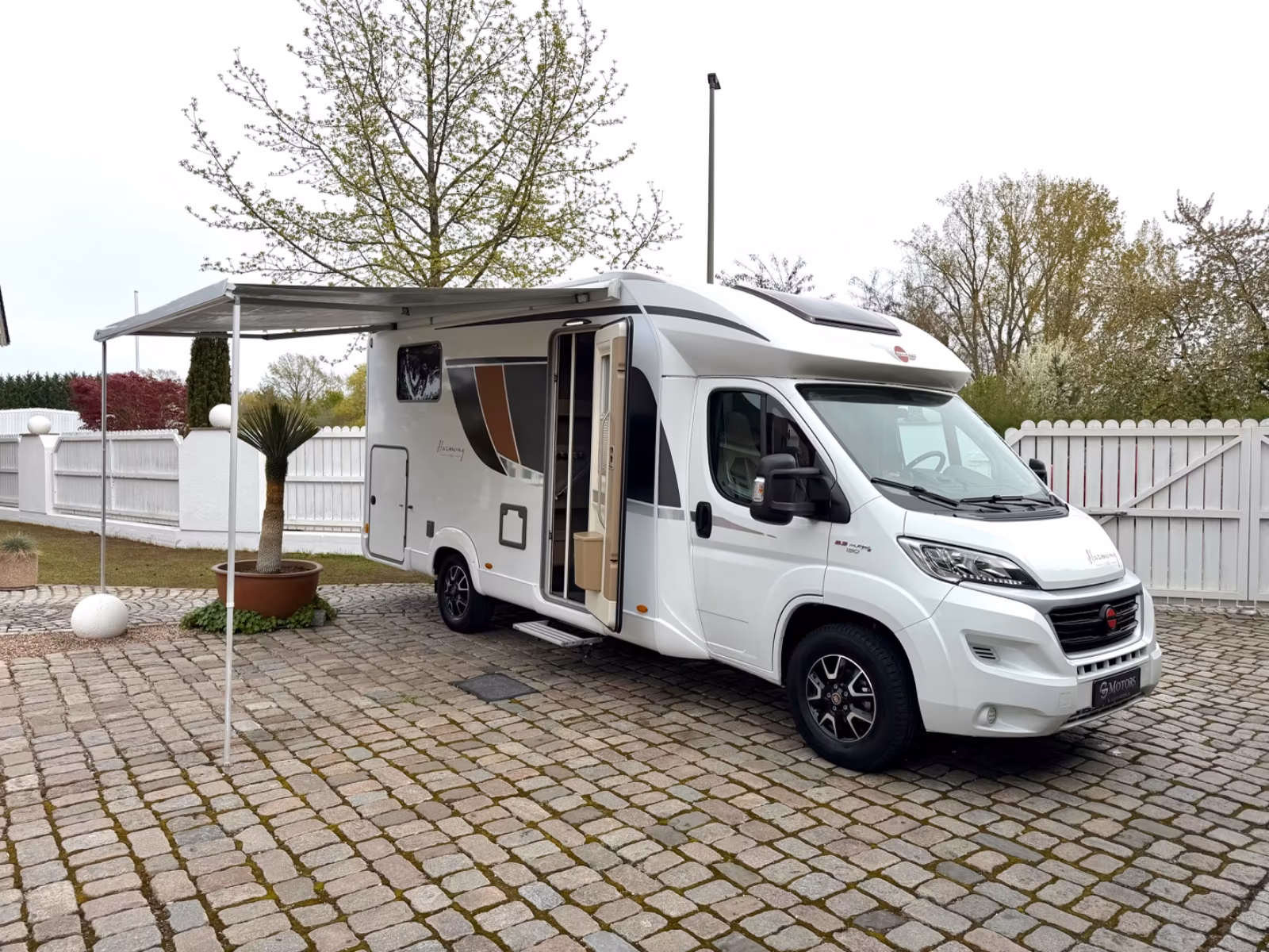 Автодом Bürstner Lyseo, 2019, МКПП, пробег 29840 км