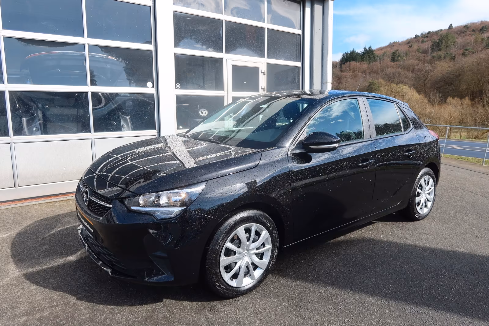 Opel Corsa, 2023, МКПП, пробег 17500 км