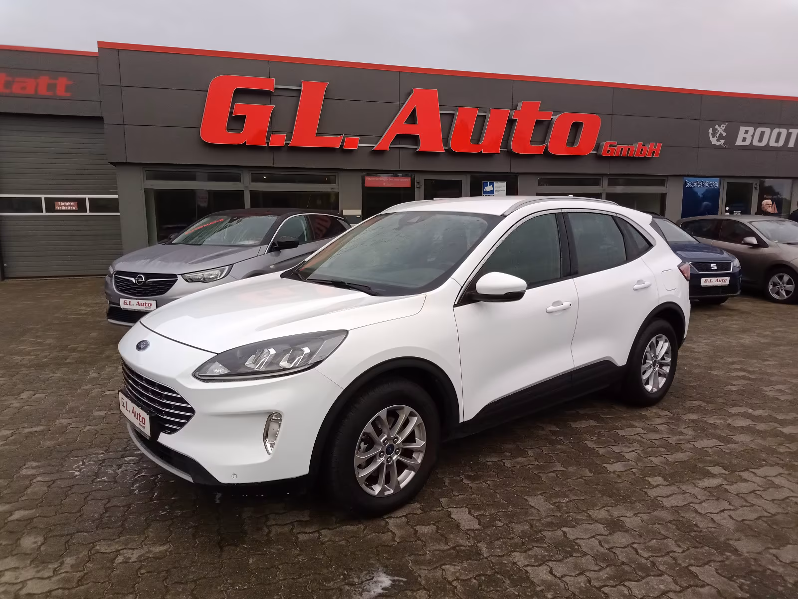 Ford Kuga, 2022, МКПП, пробег 85580 км