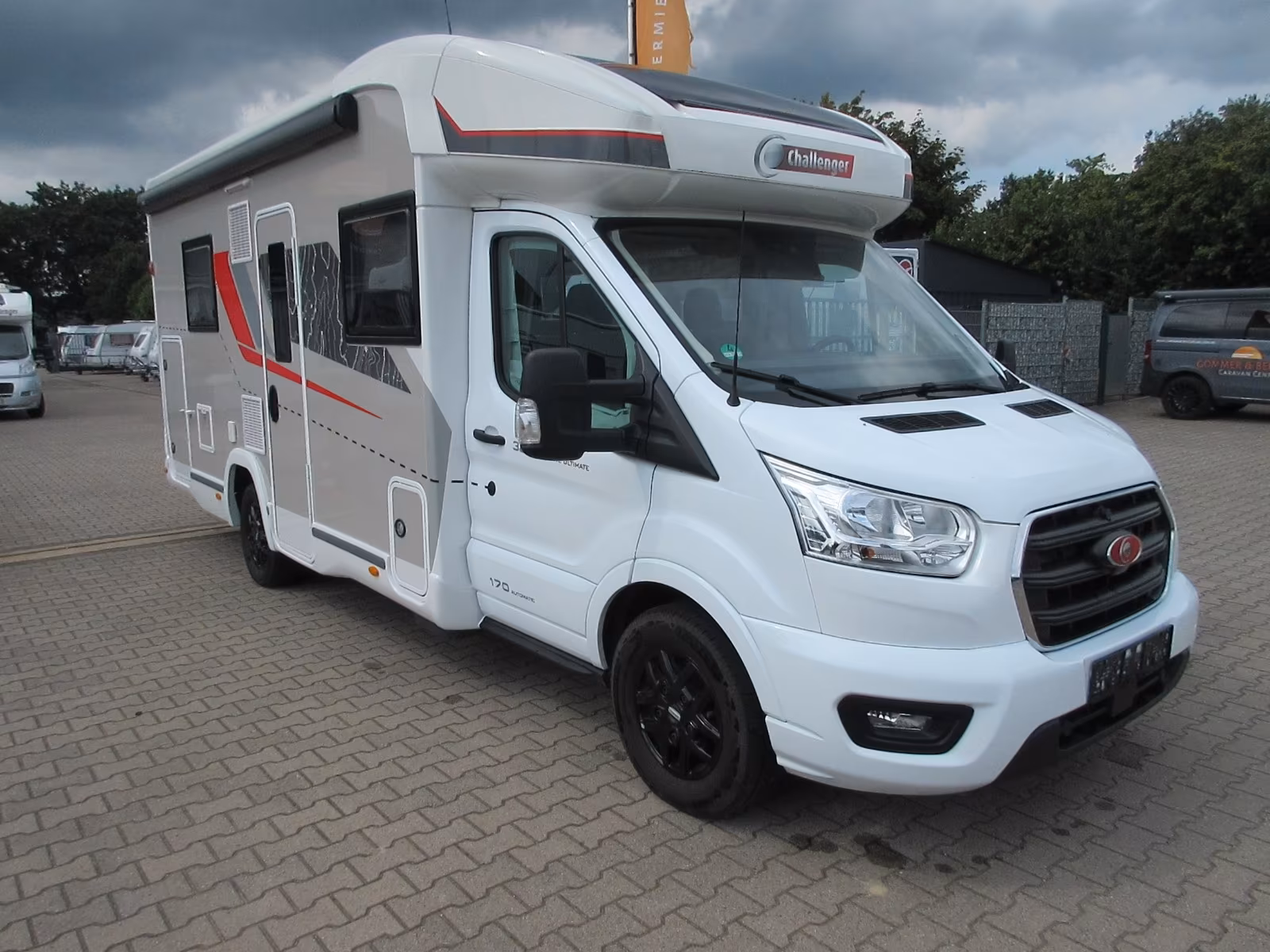 Автодом Challenger 380, 2023, АКПП, пробег 31320 км