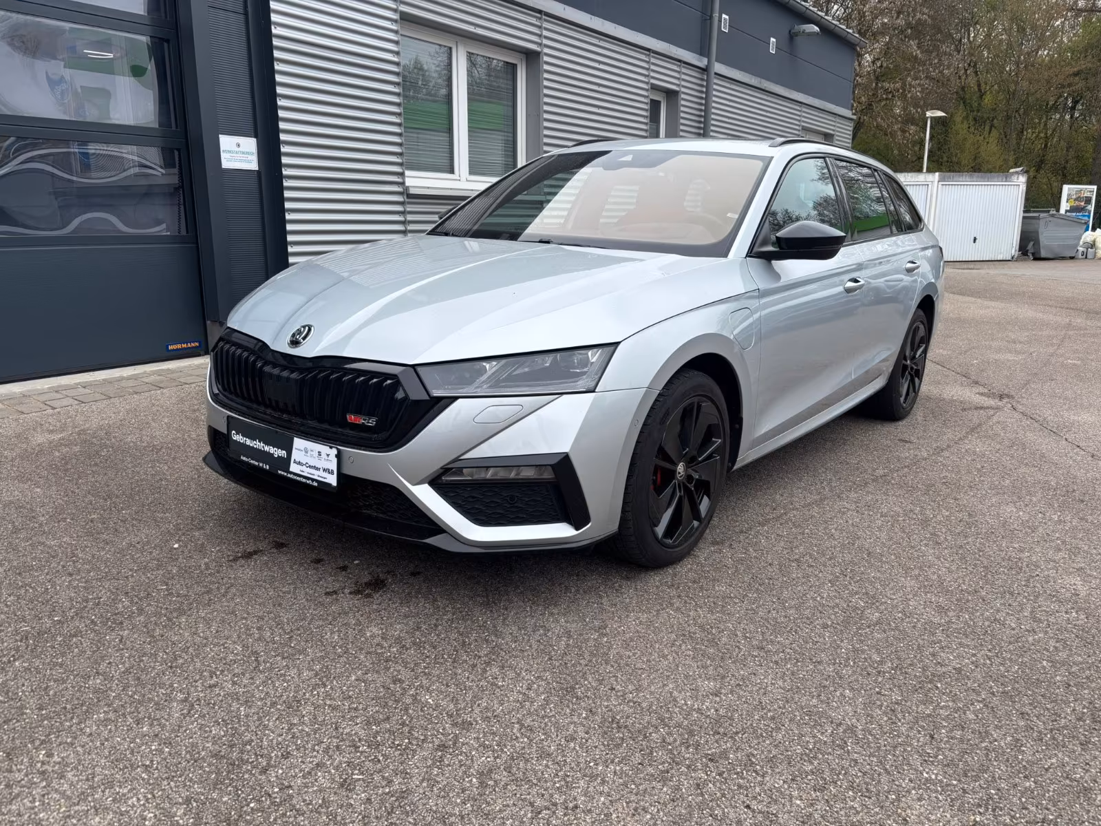 Skoda Octavia, 2023, АКПП, пробег 53600 км